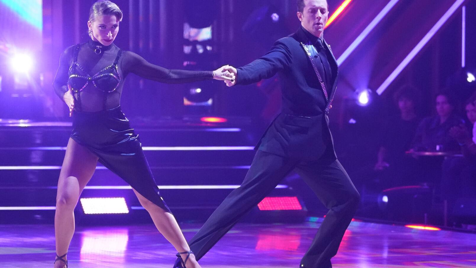 Jason Mraz makes a big 'Dancing with the Stars' comeback